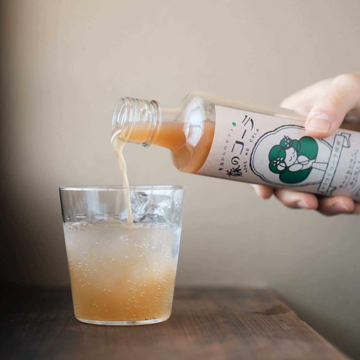 森のコーラ　Mサイズ